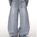 Retro Washed Distressed Simple Straight Jeans - Image 3